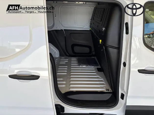 Toyota PROACE CITY van L1 1.2 Active