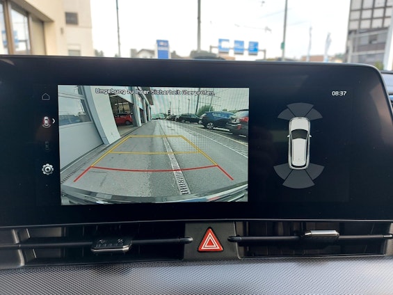 Vehicle image 21
