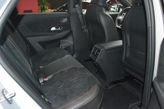 DS Automobiles 7 1.6 E-Tense Pallas 4x4