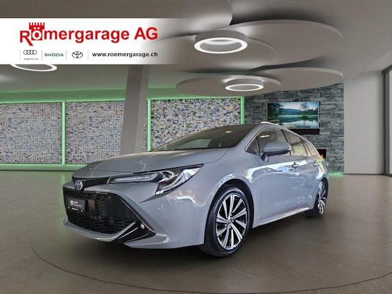 First vehicle image