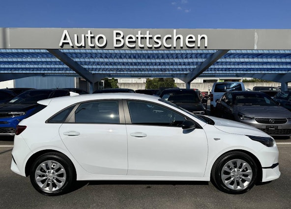 Vehicle image 6 Vehicle image 6