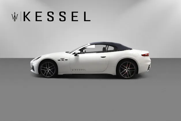 Maserati GranCabrio Trofeo