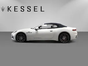 Maserati GranCabrio Trofeo