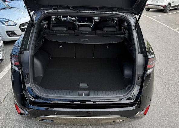 Vehicle image 6 Vehicle image 6