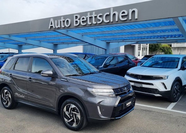 First vehicle image First vehicle image