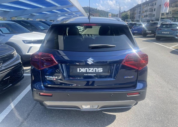 Vehicle image 6 Vehicle image 6