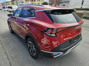 Kia Sportage 1.6 T-GDi Hybrid Power Edition