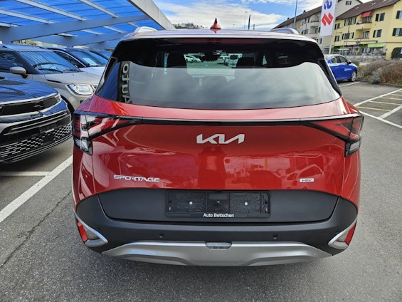 Vehicle image 4 Vehicle image 4