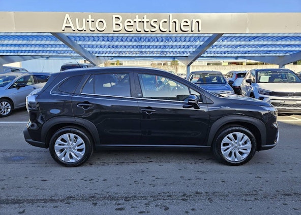 Vehicle image 6 Vehicle image 6