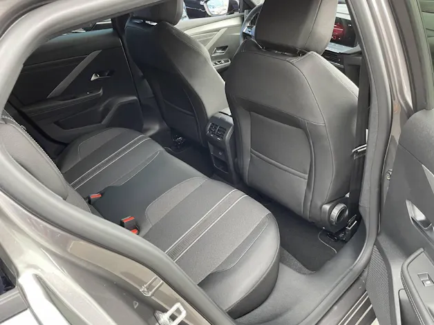 Opel Astra 1.2 T 130 Swiss Plus