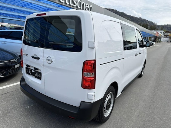 Vehicle image 5 Vehicle image 5