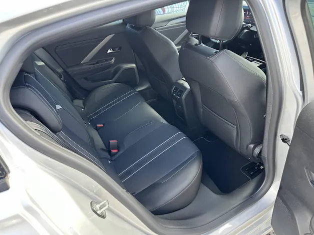 Opel Astra 1.6 T PHEV 180 Swiss Plus