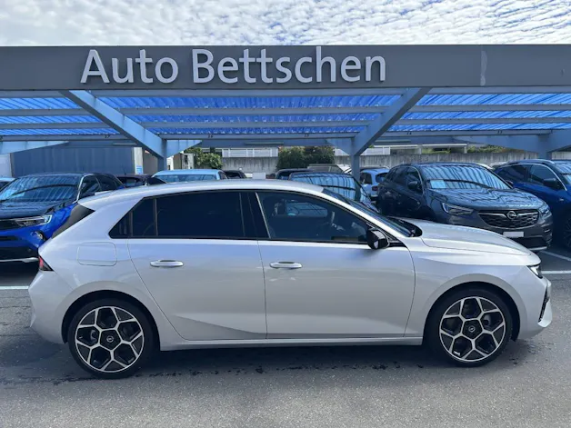 Opel Astra 1.6 T PHEV 180 Swiss Plus