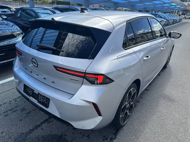 Opel Astra 1.6 T PHEV 180 Swiss Plus