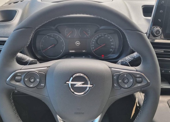 Vehicle image 10 Vehicle image 10