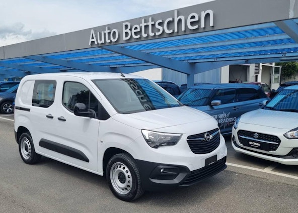 First vehicle image First vehicle image