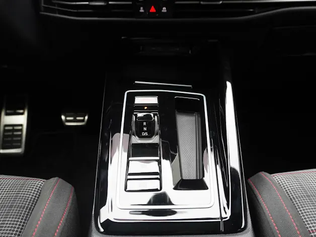 VW Golf 8.5 2.0 TSI DSG GTI Black Style (2025)