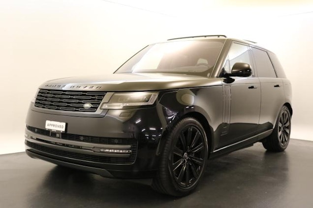 First vehicle image