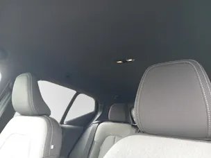 Volvo XC40 2.0 B3 MH XCITE