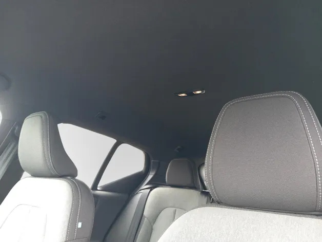 Volvo XC40 2.0 B3 MH XCITE