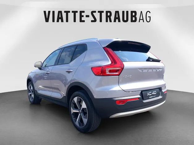 Volvo XC40 2.0 B3 MH XCITE
