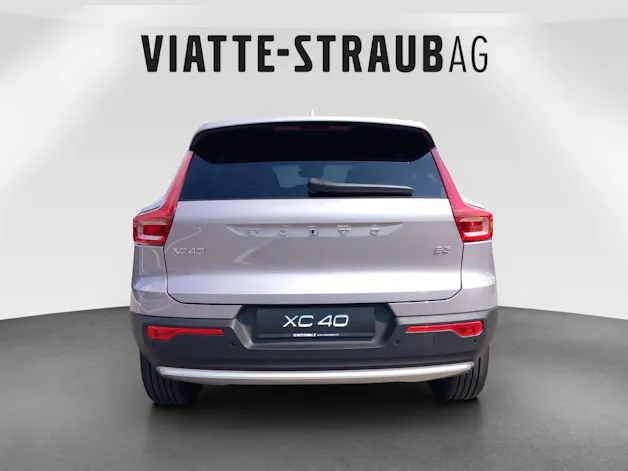 Volvo XC40 2.0 B3 MH XCITE