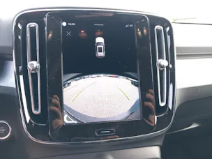Volvo XC40 2.0 B3 MH XCITE