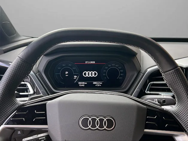 Audi Q4 e-tron 50 quattro