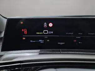 Peugeot E-3008 Launch Edition 4x4