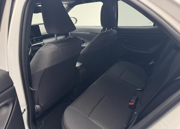 Vehicle image 6 Vehicle image 6