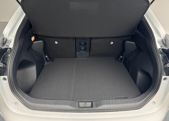 Vehicle image 7 Vehicle image 7