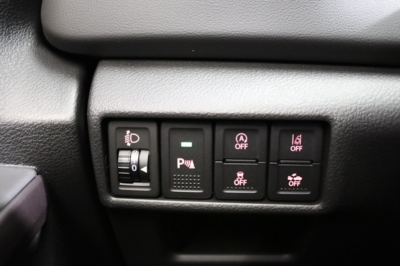 Vehicle image SUZUKI S-CROSS