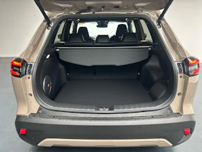 https://vehicle.imgix.net/3968250/be347d75-03c7-4b67-972b-b3bb564fbfe3.jpeg