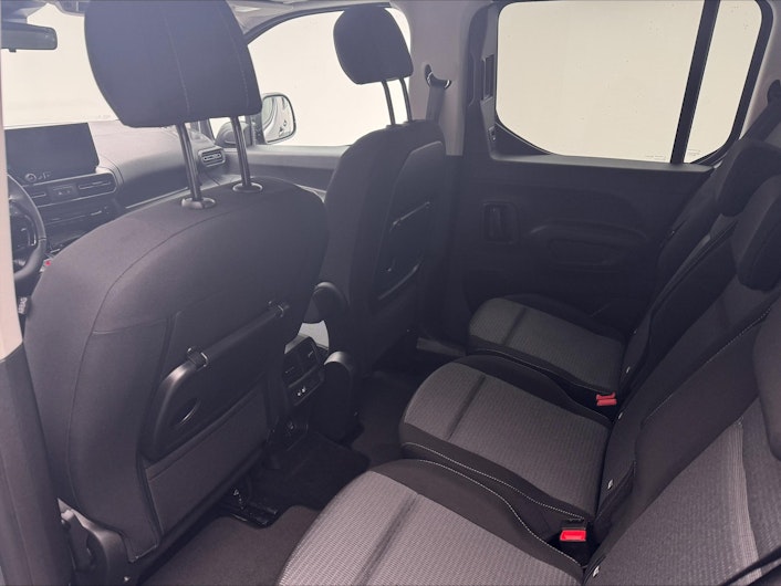 Vehicle image TOYOTA PROACE CITY VERSO