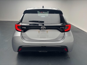 Fahrzeugbild TOYOTA Yaris 1.5 VVT-i HSD Premium