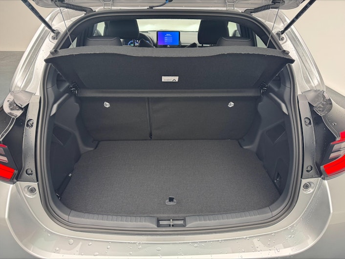 Vehicle image TOYOTA YARIS