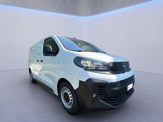 First vehicle image