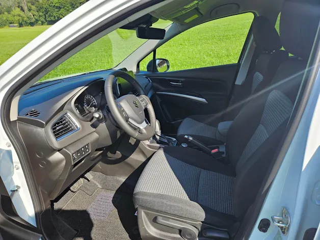 Suzuki S-Cross 1.4 T Compact+ Hybrid 4x4