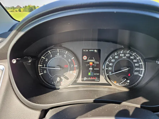 Suzuki S-Cross 1.4 T Compact+ Hybrid 4x4
