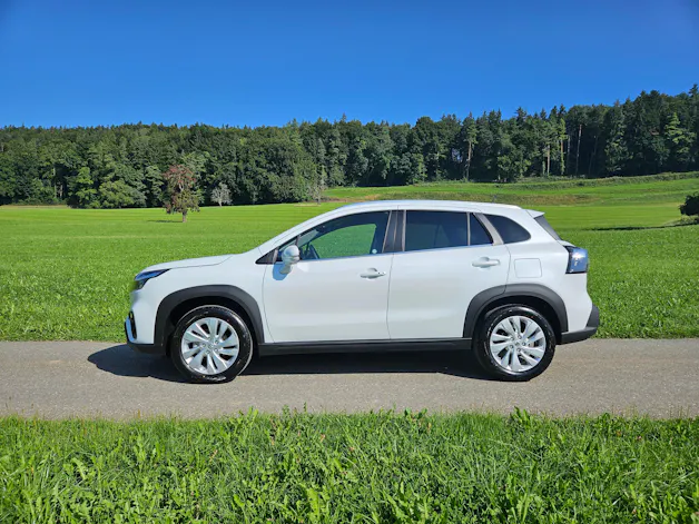 Suzuki S-Cross 1.4 T Compact+ Hybrid 4x4