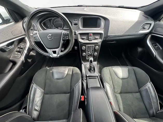 Volvo V40 2.0 D3 R-Design S/S