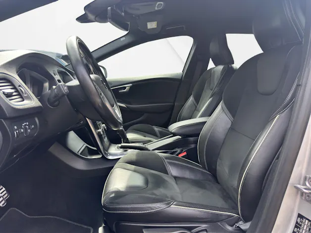 Volvo V40 2.0 D3 R-Design S/S