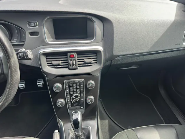 Volvo V40 2.0 D3 R-Design S/S