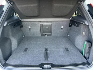 Volvo XC40 2.0 B3 MH Plus Dark