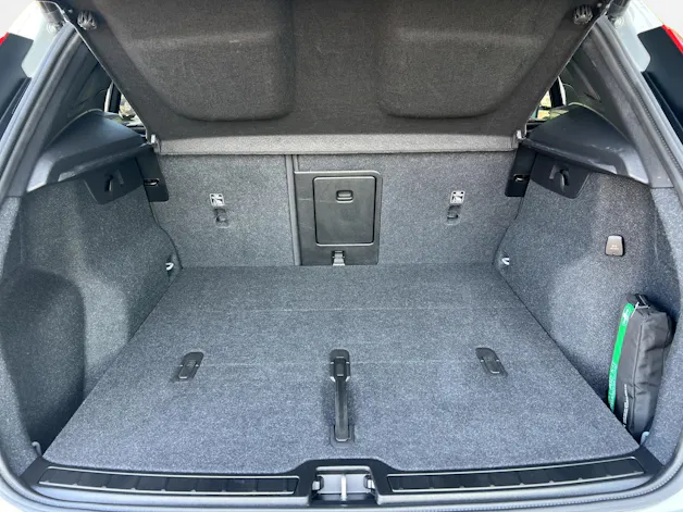 Volvo XC40 2.0 B3 MH Plus Dark