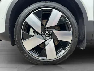 Volvo EX40 Twin Performance Ultra AWD