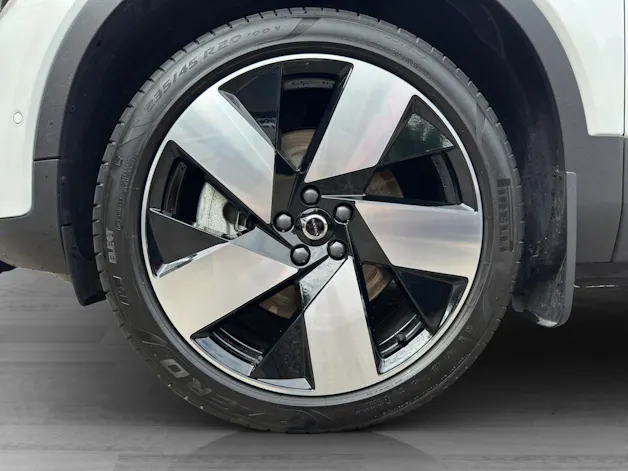 Volvo EX40 Twin Performance Ultra AWD