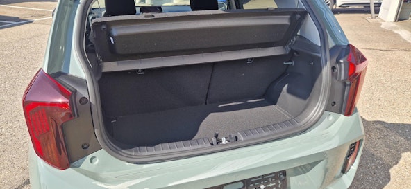 Vehicle image 12 Vehicle image 12