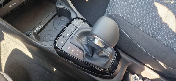 Vehicle image 7 Vehicle image 7