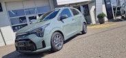 First vehicle image